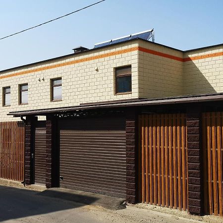 Гостевой Дом Discovery Almaty Exterior photo